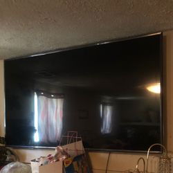 72 inch LG Tv