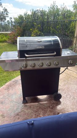 Nexgrill Propane grill with side burner and cover
