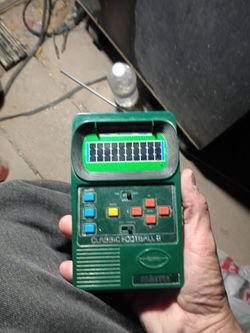 Mattel 1970s classic football 2 game console