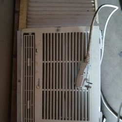 AC Window Unit 