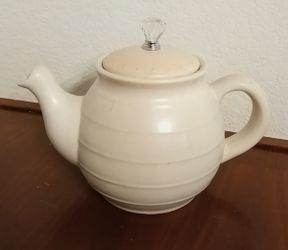Porcelain Tea Pot