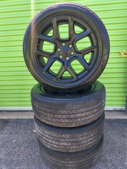 22" RAM RIMS & TIRES...6 LUG