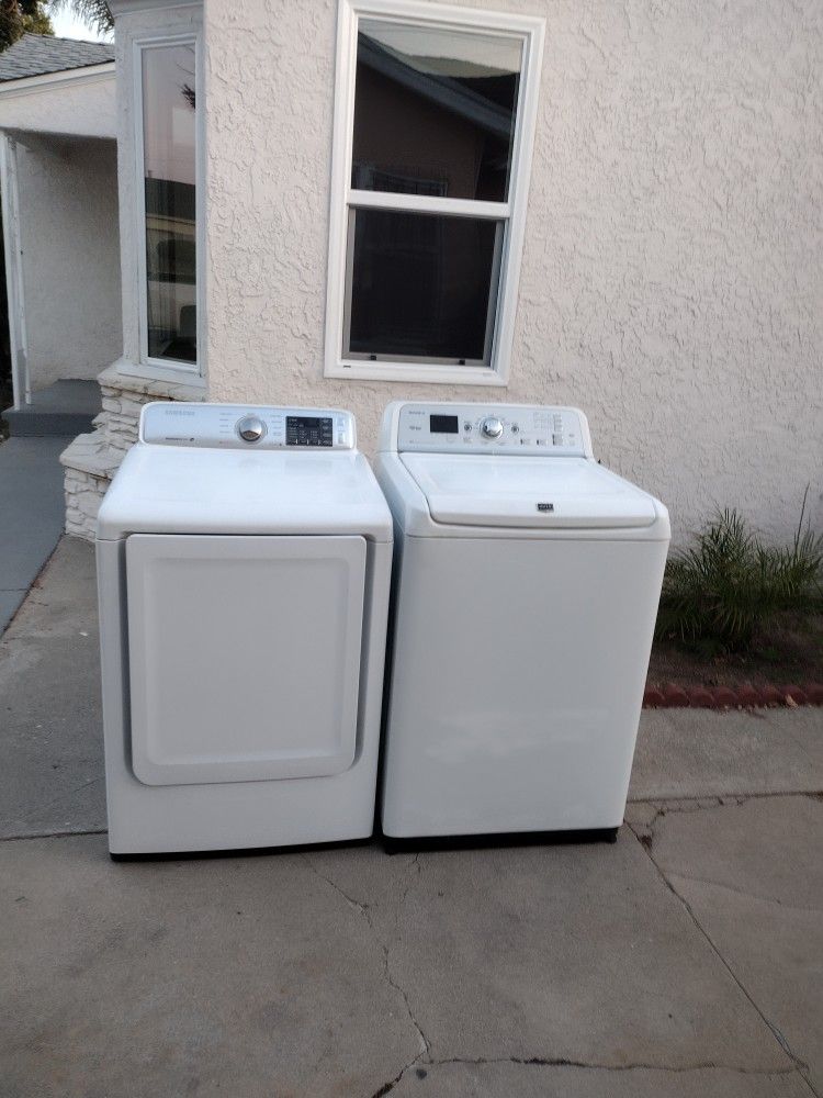 Washer And Gas Dryer 
