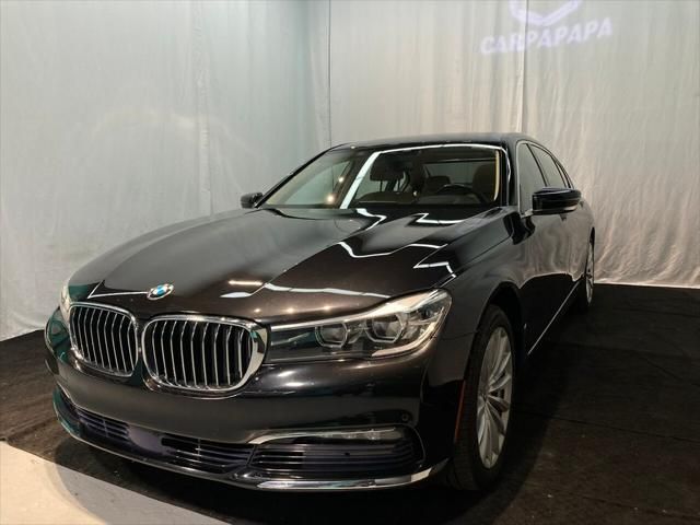 2016 BMW 740i