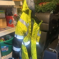 Puff Safety Coat 