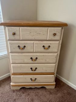 Dresser Set