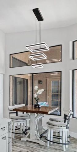 3 light fixtures