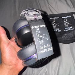 Skull candy headphones