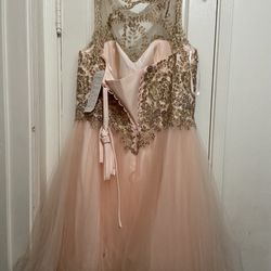 New!!! Beautiful Dress For Any Event