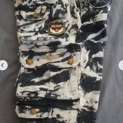 ROBIN’S JEAN CALIFORNIA MILITARY MEN CARGO SHORT CAMOUFLAGE 3/4 VINTAGE/AUTHENTIC 34/36