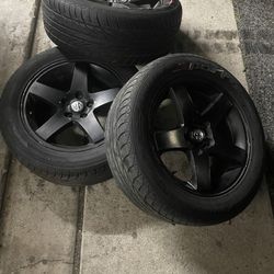 235/55/r17 