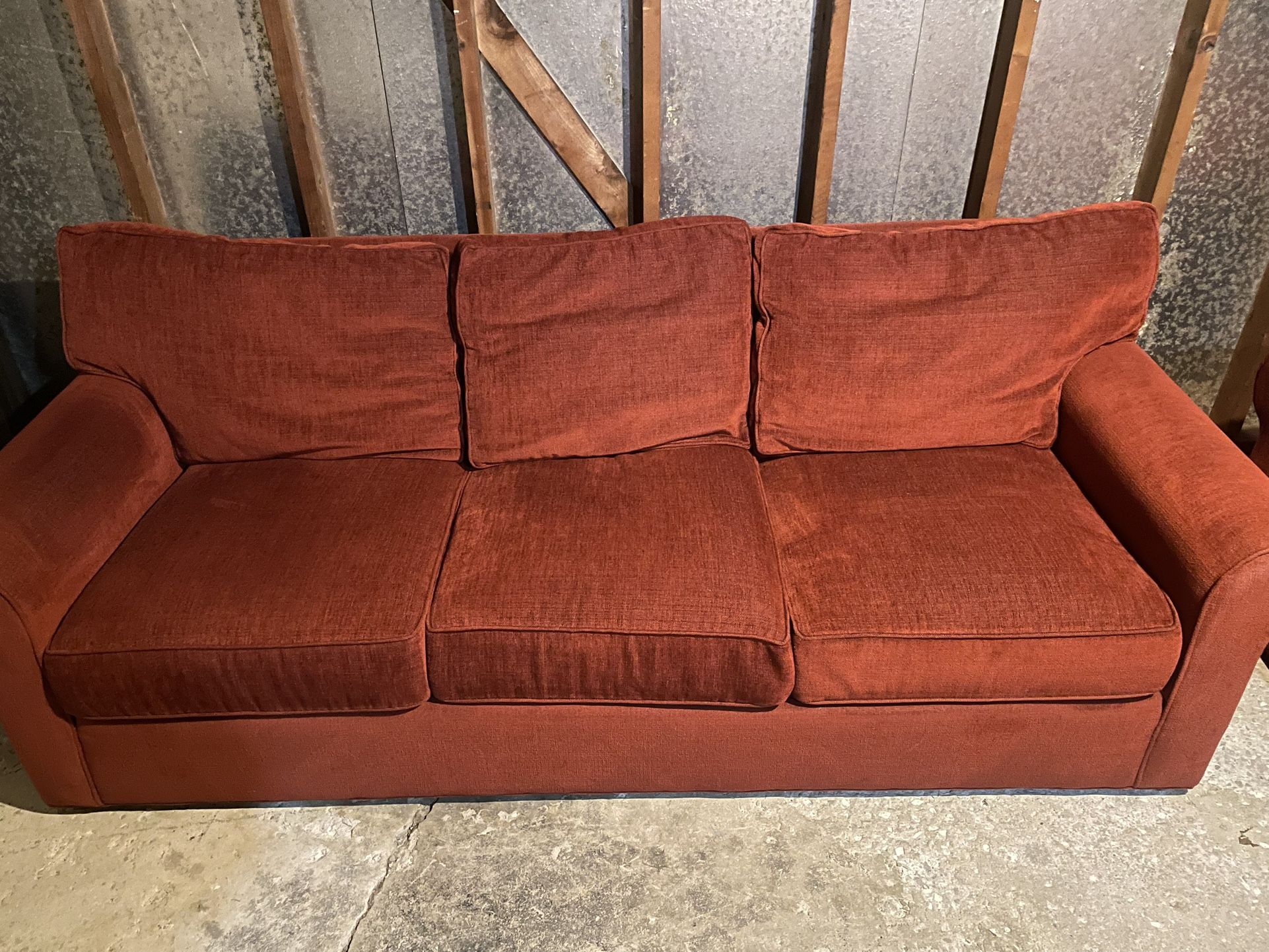 Red Couches Free Delivery 