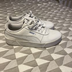 Pumas Size 8.5 Women 