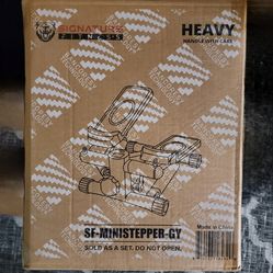 Mini Steppers, Stair Steeper with Resistance Bands, Portable Stepper Capable of Full-Body Exercise, Low Noise and Smooth, 300 lbs Weight Capacity, Bla