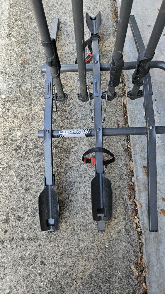 BELL RIGHT UP 350 3 BICYCLE PLATFORM HITCH RACK 