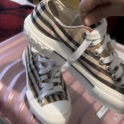 Burberry 