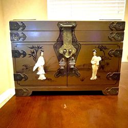  Antique Mid Century  Chinese Gold Lacquer, Red Silk Lined Jewelry Box with Mother of Pearl Inlays and Brass Handles