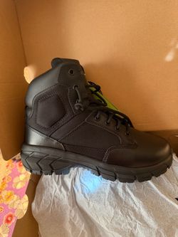 Men’s boot size 7.5