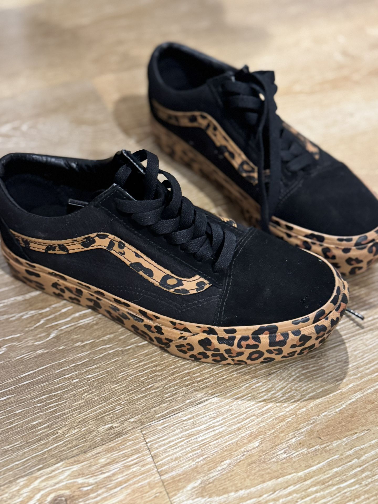 Vans 