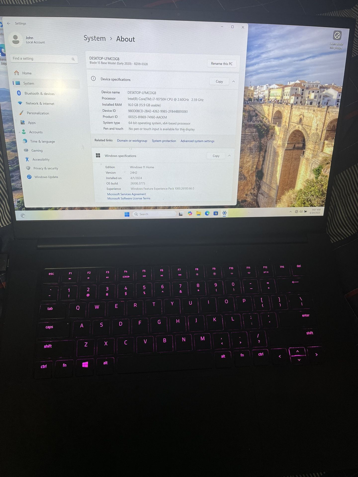 Razor Blade 15 Base (2020) -RTX 2060, i7, 16RAM, 516SSD Excellent Condition