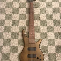 Ibanez GSR206B 6 String Bass