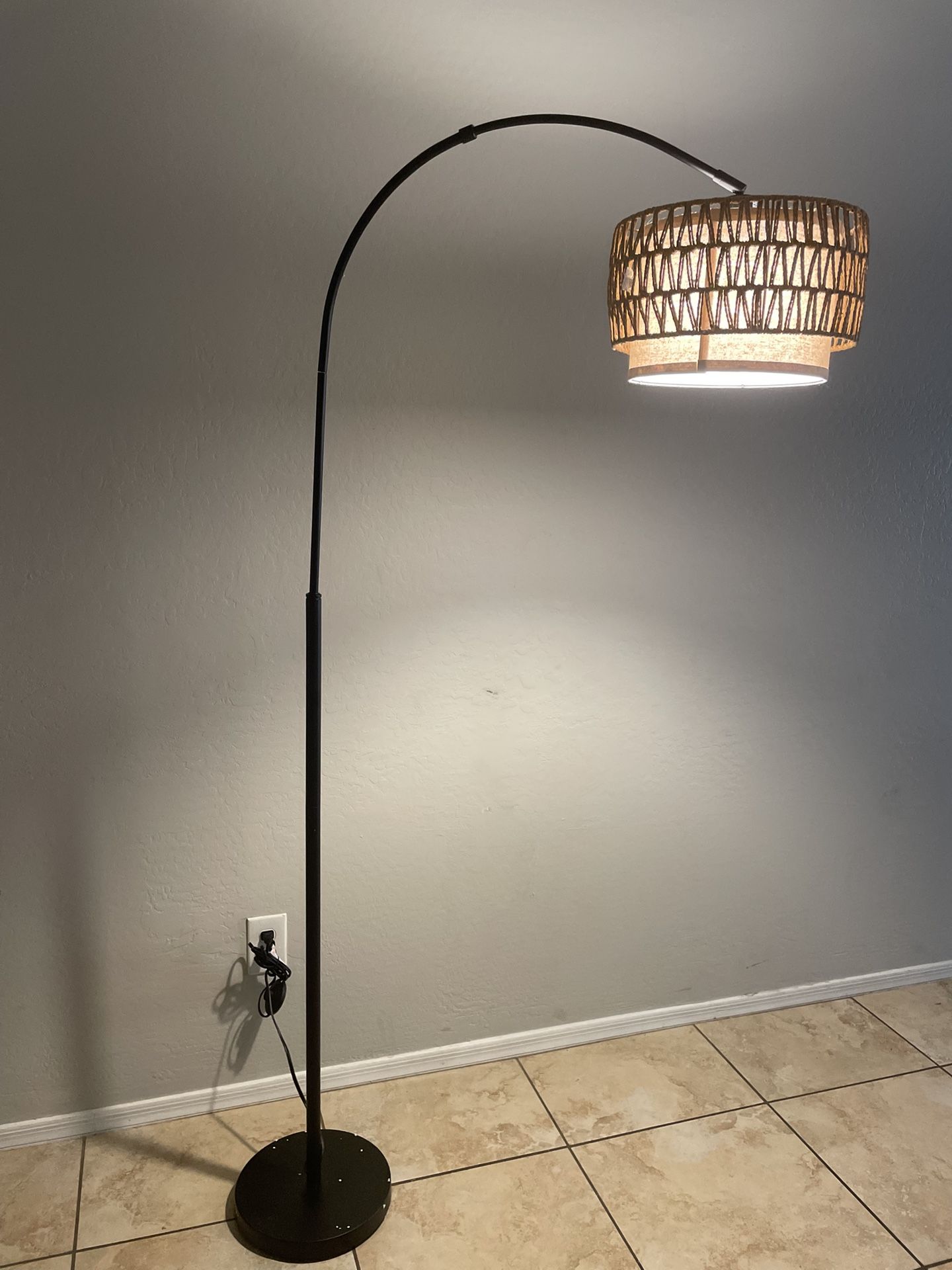 Floor lamp