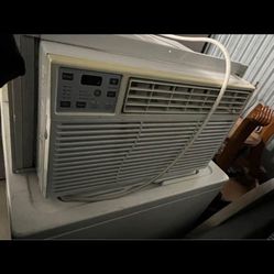 GE Window Air conditioner