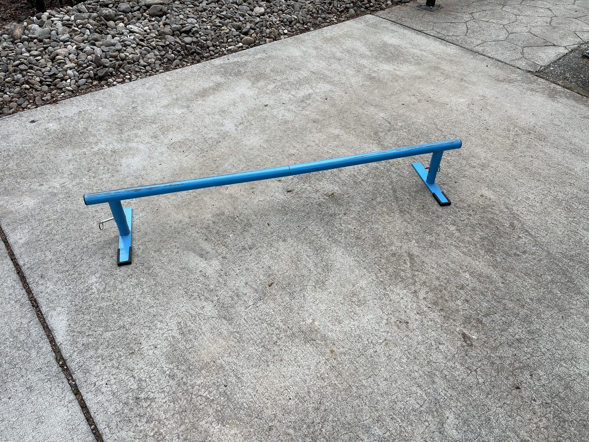 Grind Rail
