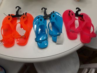 New girls sandals