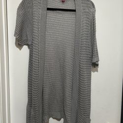 Woman’s Cardigan 