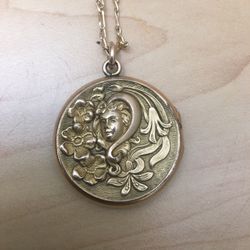 Gold Chain 32” Pendant Storage Antique 