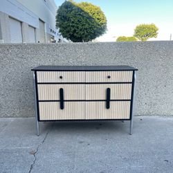 6 Drawer Storage Dresser 