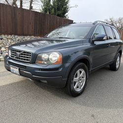 Selling my 2007 Volvo XC90- AWD 