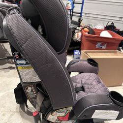 Graco Car seat 