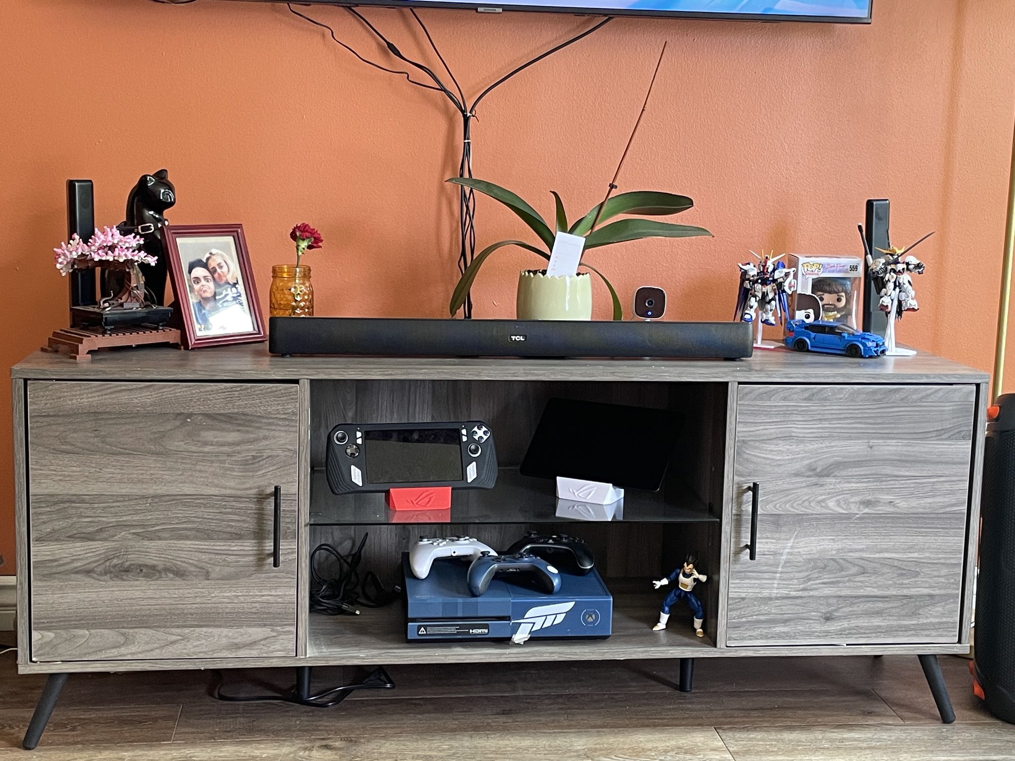 60 inch TV Stand