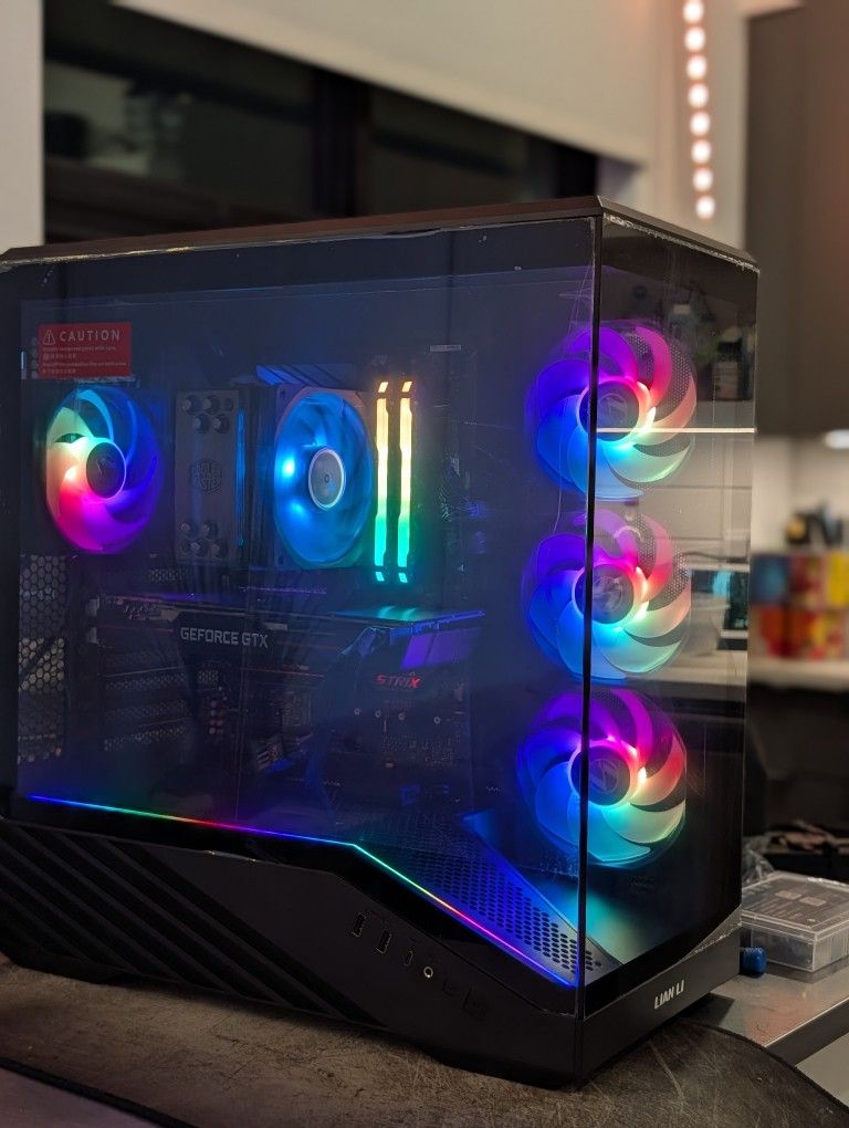 Custom Gaming PC NVIDIA AMD Ryzen 7 B450 1TB SSD