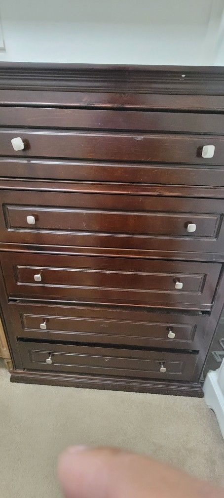 Dresser For Sale - $20