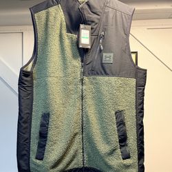 Under Armour Men’s Large Vest New 