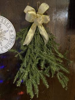 Fresh Christmas Balsam Fir Door Spray
