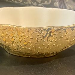 Beautiful, unique, weeping, bright gold bowl
