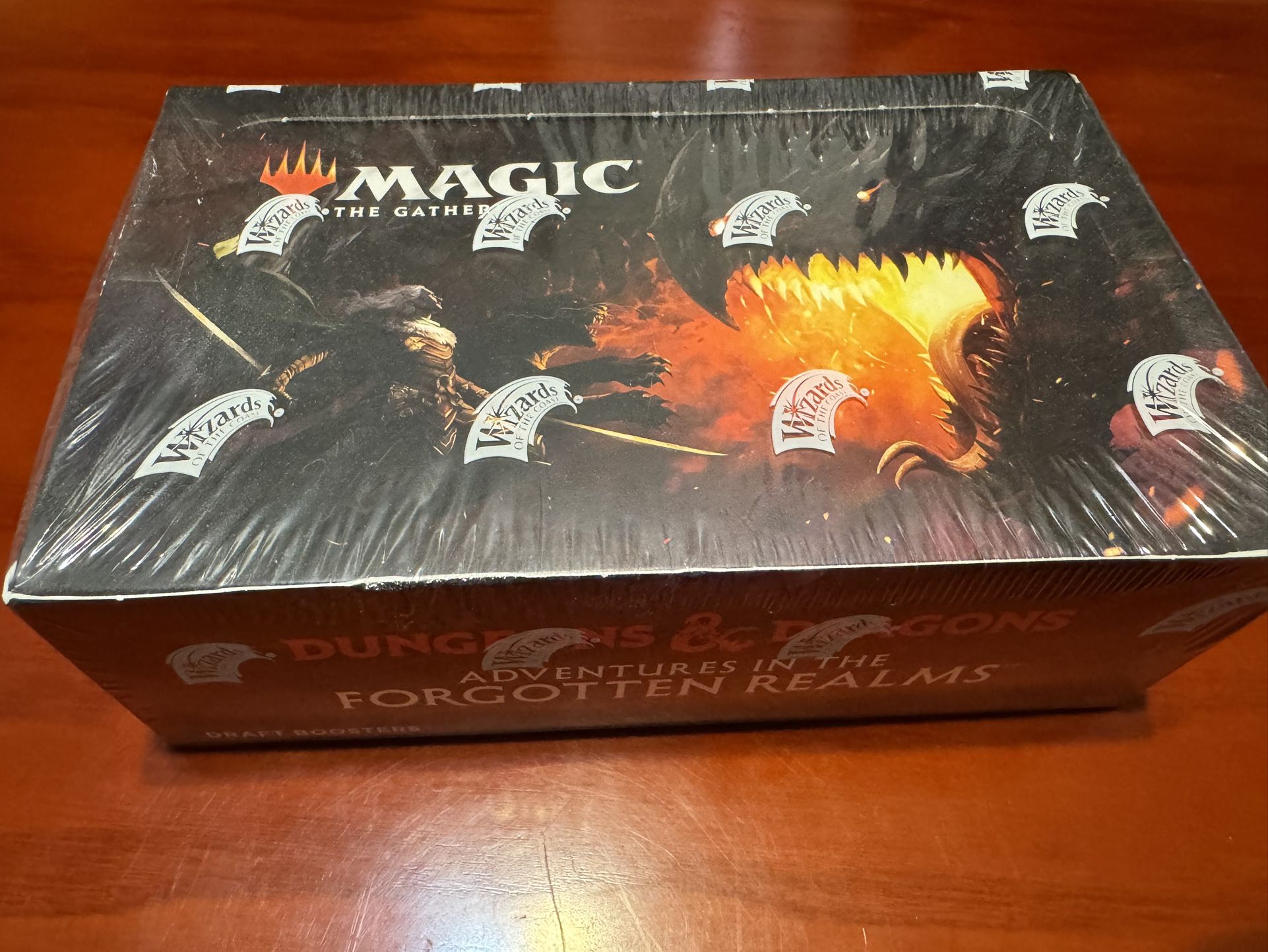 Magic The Gathering Adventures Of The Forgotten Realms Draft Box