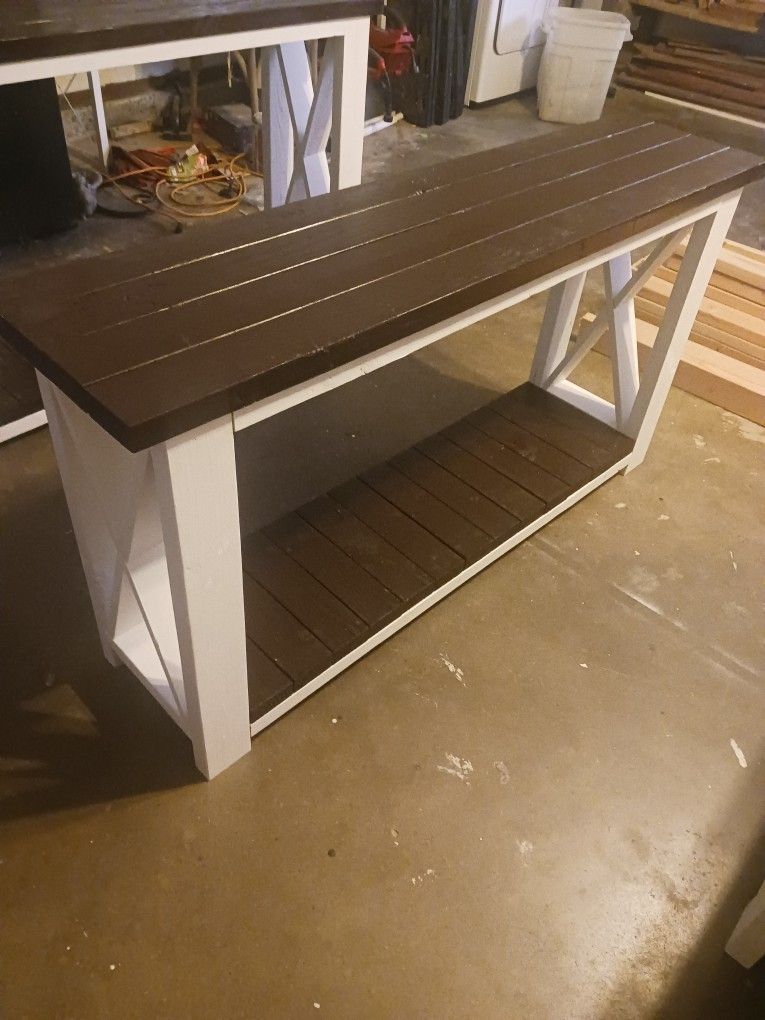 Farmhouse Entry Table 