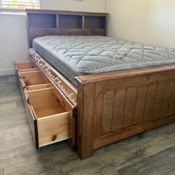 Brown Full Bed With Drawers And Mattress