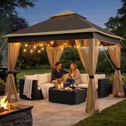 Outdoor Pop-Up Gazebo with Netting