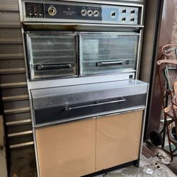 Frigidaire Custom Imperial Flair Oven 1950's VINTAGE ANTIQUE (NOT TESTED)