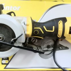 5.8 Amp 4.5" Mini Circular Saw LN