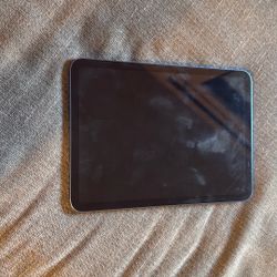 iPad 10th Gen 64GB – Like New – Sticker Comes Off Easy 