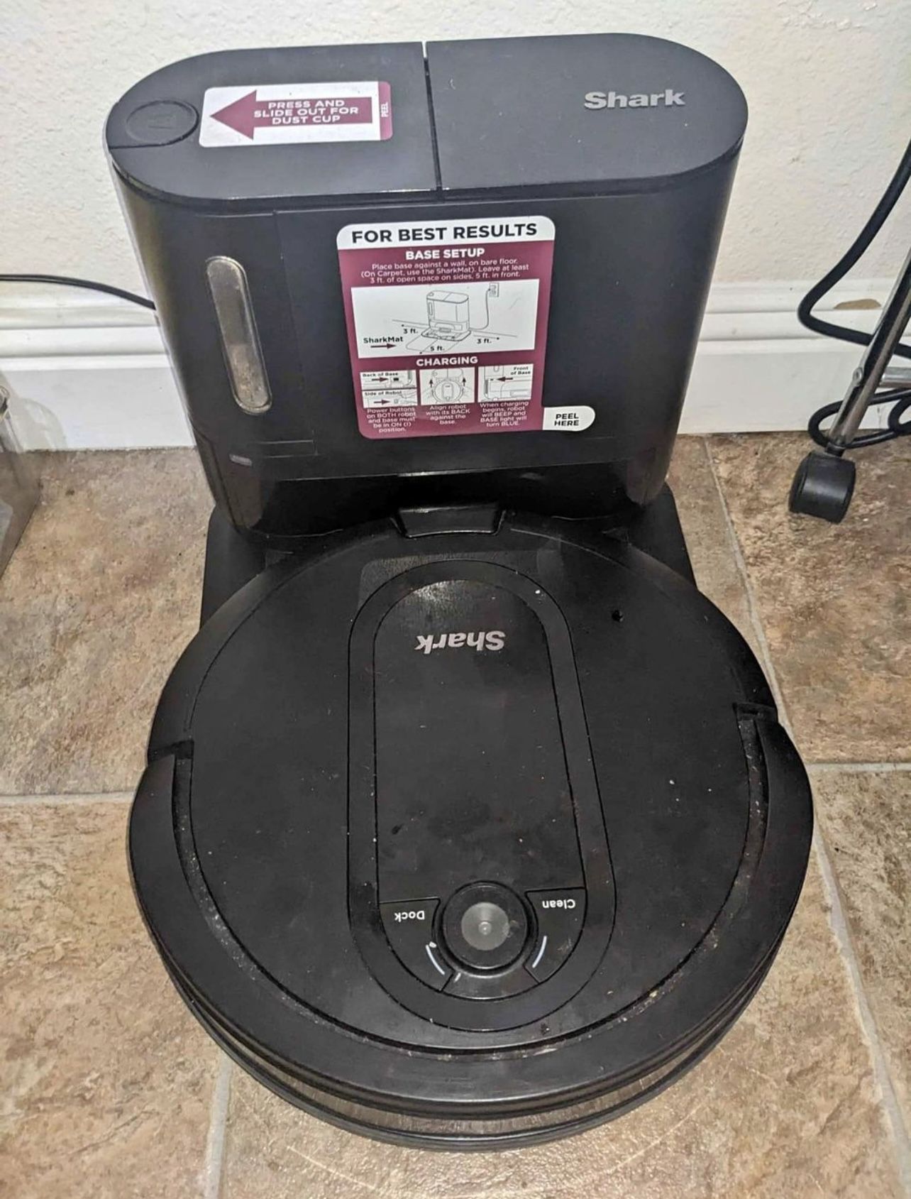 Shark IQ Robot Vacuum. Self Cleaning With Base