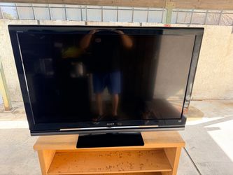 Sony Bravia 52 inch LCD TV
