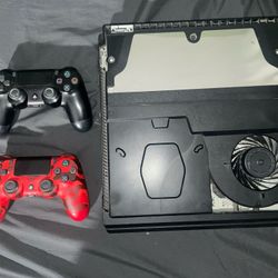 PS4 Pro No cover with Two controllers